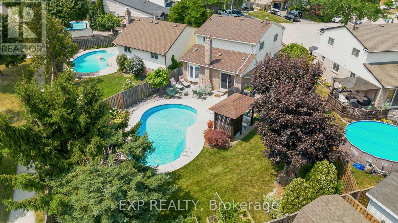8 Viva Court, Hamilton, Ontario  L8J 1X6 - Photo 39 - X12328858