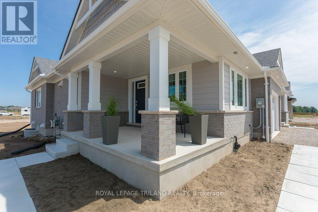 1 Harrow Lane, St. Thomas, Ontario  N5R 0P3 - Photo 4 - X12323876