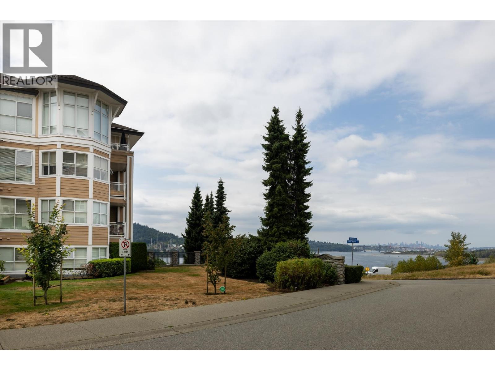 219 3629 Deercrest Drive, North Vancouver, British Columbia  V7G 2S9 - Photo 29 - R3034405