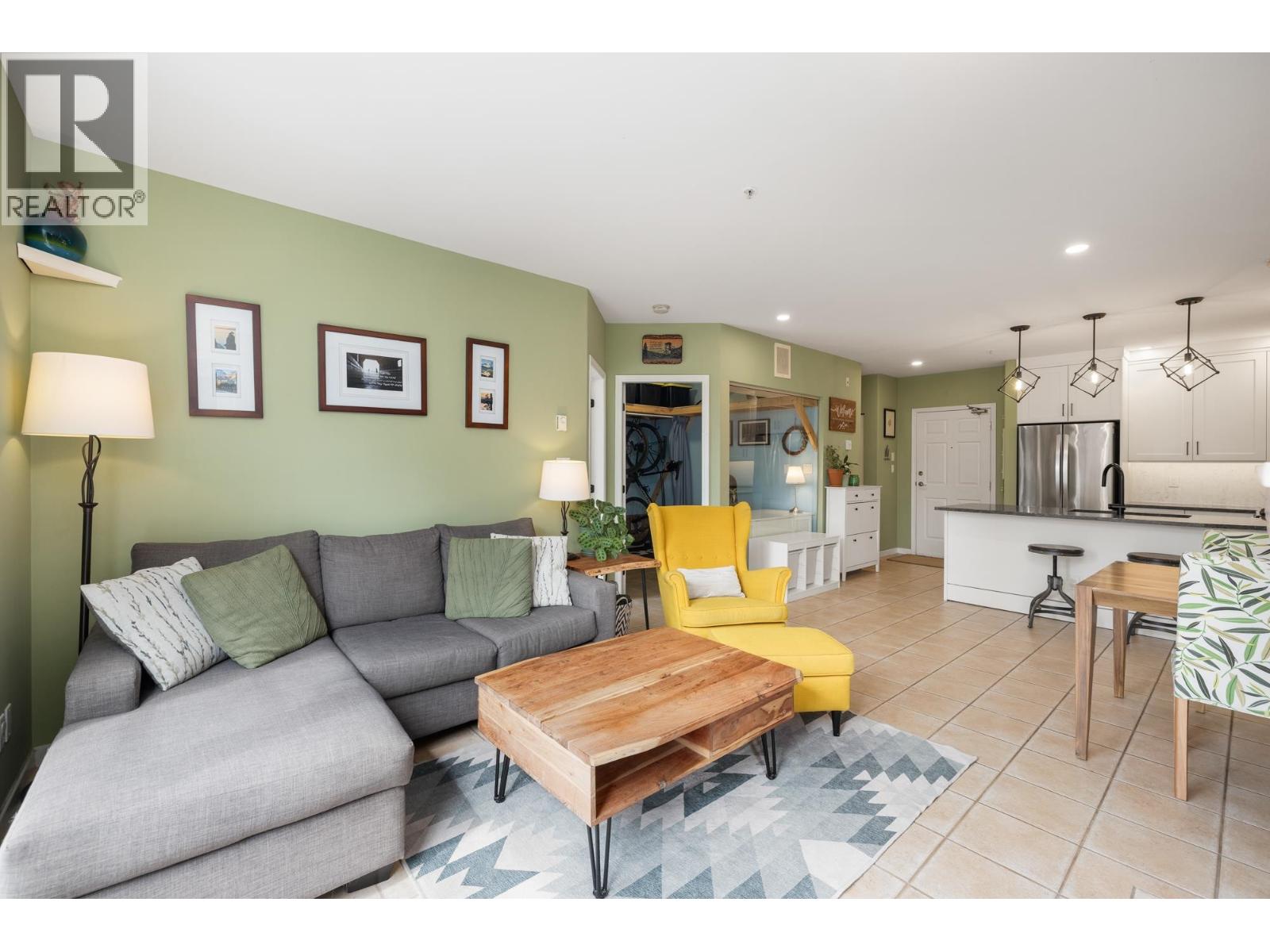 219 3629 Deercrest Drive, North Vancouver, British Columbia  V7G 2S9 - Photo 7 - R3034405