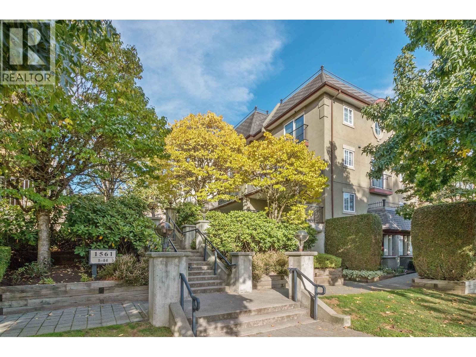 Property at 56 1561 BOOTH AVENUE image 1