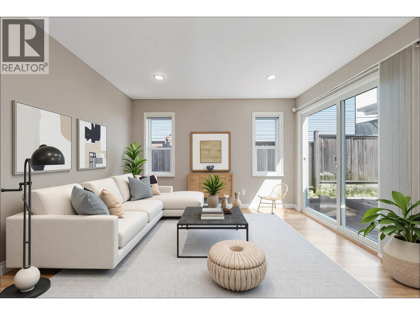 235 W 19th Street, North Vancouver, British Columbia  V7M 1X6 - Photo 11 - R3034450