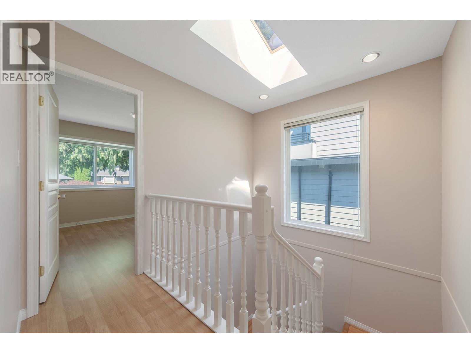 235 W 19th Street, North Vancouver, British Columbia  V7M 1X6 - Photo 18 - R3034450