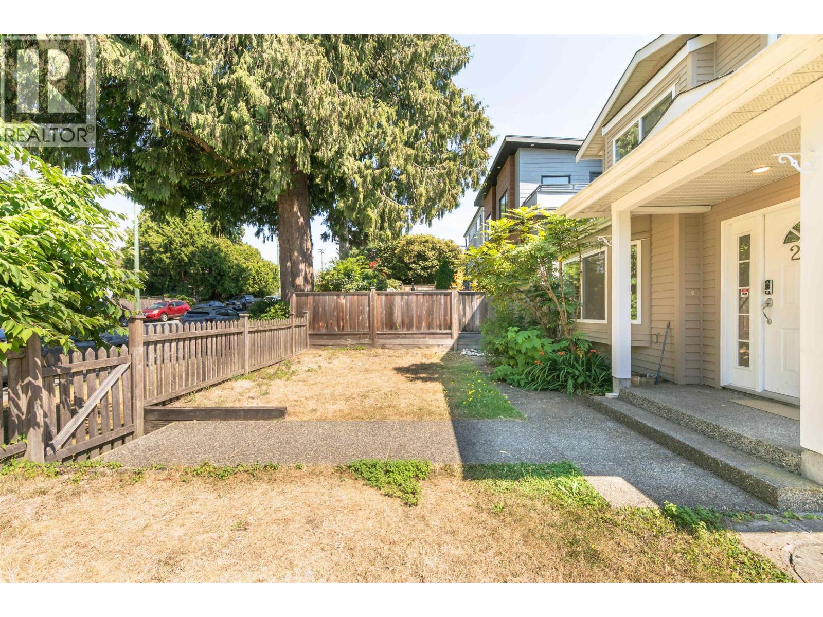235 W 19th Street, North Vancouver, British Columbia  V7M 1X6 - Photo 28 - R3034450