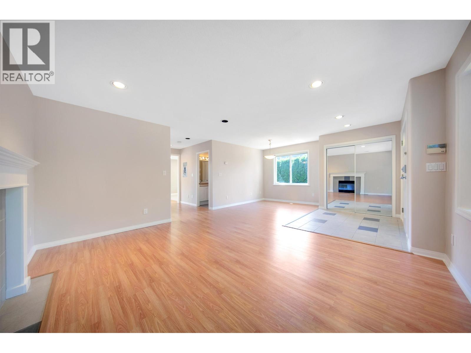 Property at 235 W 19TH STREET image 5