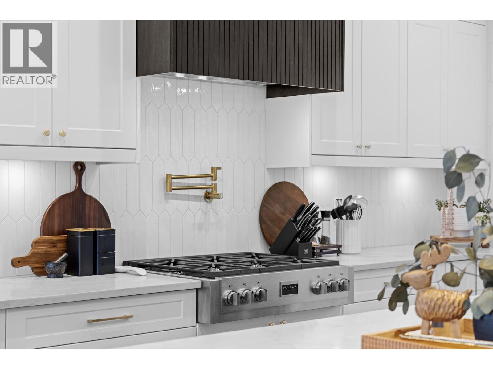 21996 Isaac Crescent, Maple Ridge, British Columbia  V2X 8N8 - Photo 10 - R3034462