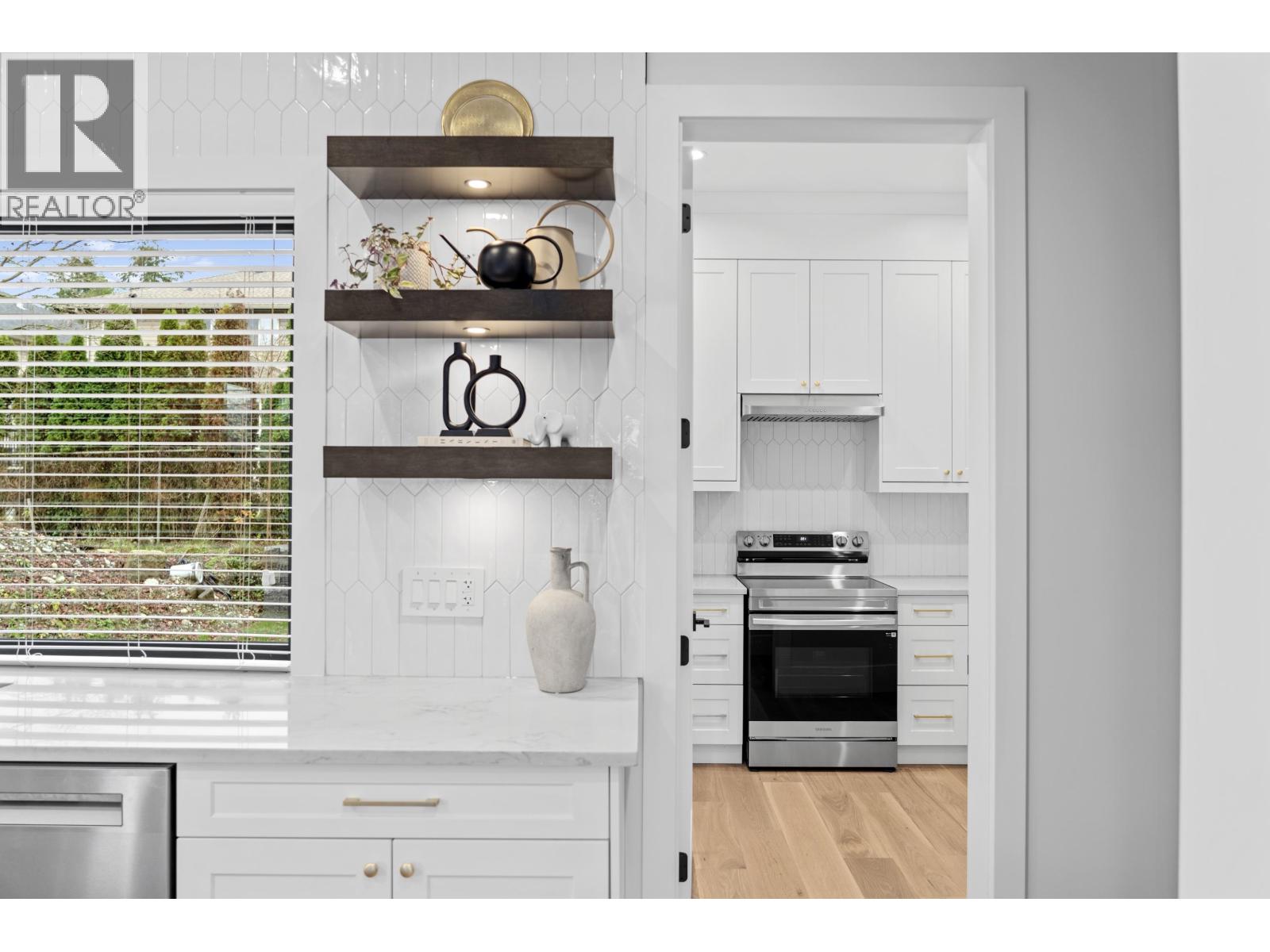 21996 Isaac Crescent, Maple Ridge, British Columbia  V2X 8N8 - Photo 13 - R3034462