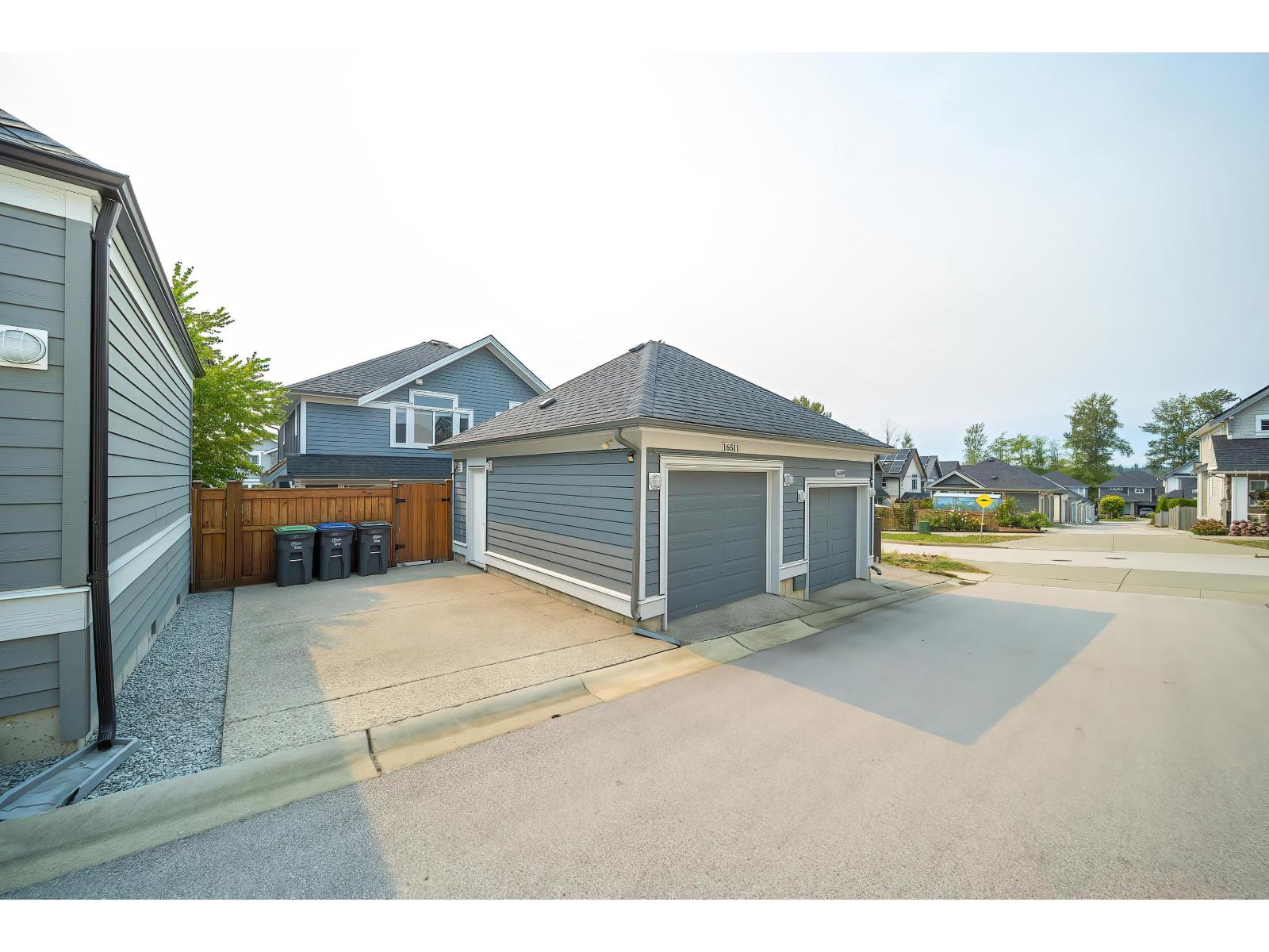 16511 21 Avenue, Surrey, British Columbia  V3Z 0V7 - Photo 9 - R3034457