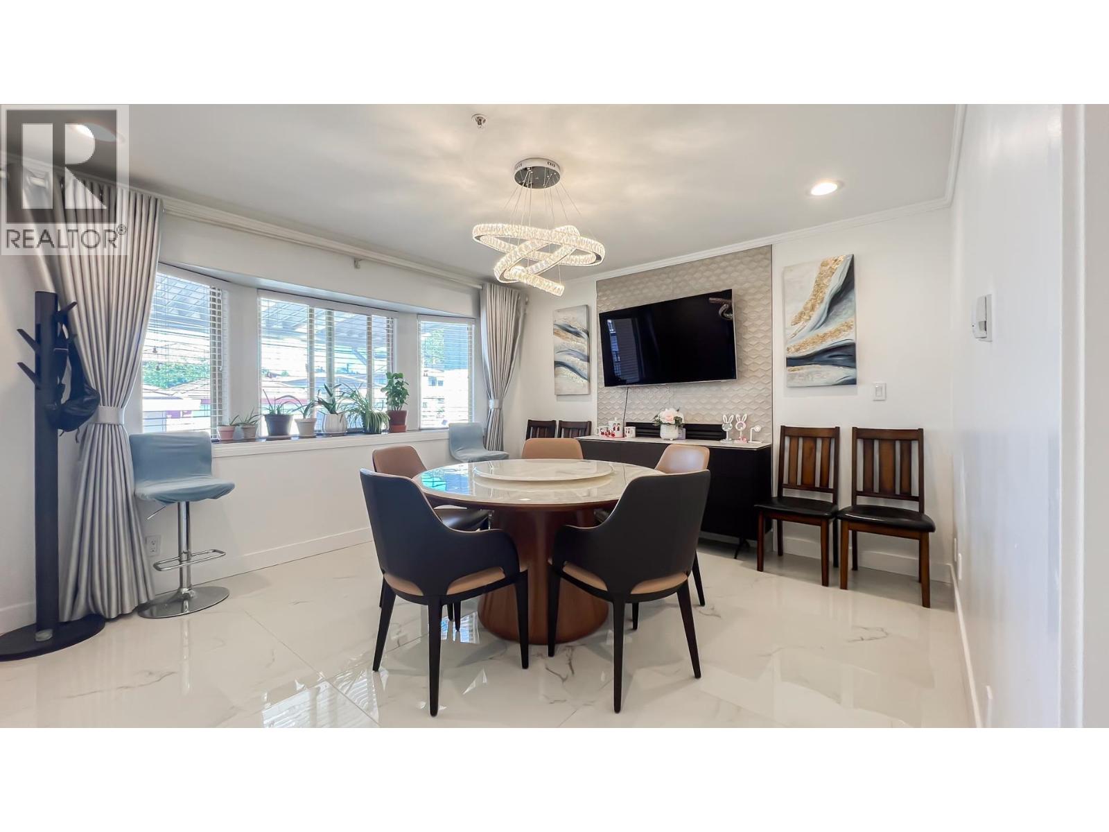 2083 E 53rd Avenue, Vancouver, British Columbia  V5P 1X6 - Photo 9 - R3034446