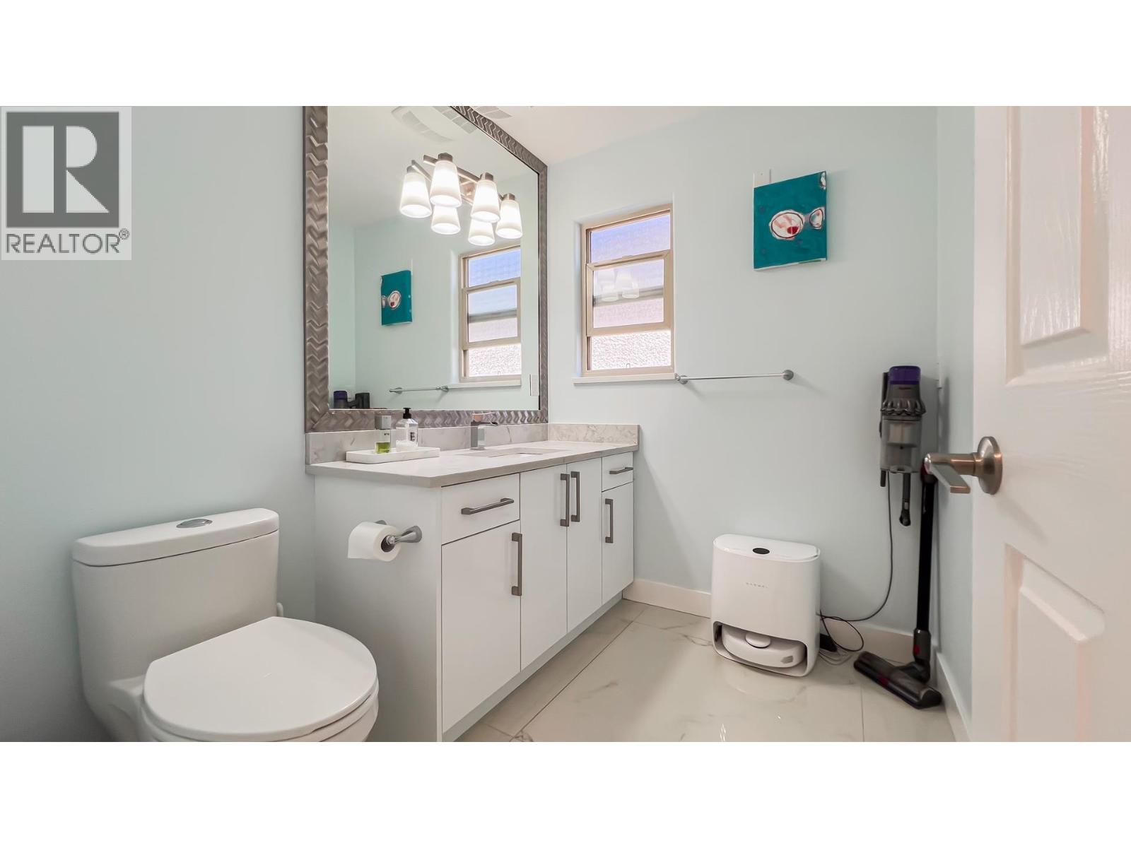 2083 E 53rd Avenue, Vancouver, British Columbia  V5P 1X6 - Photo 32 - R3034446