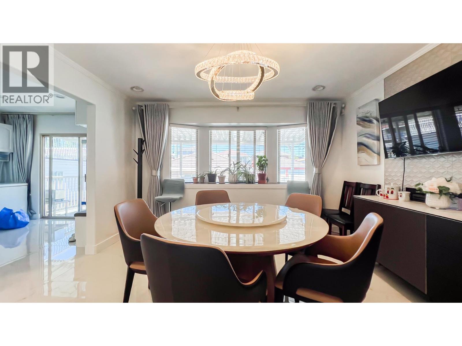 2083 E 53rd Avenue, Vancouver, British Columbia  V5P 1X6 - Photo 11 - R3034446