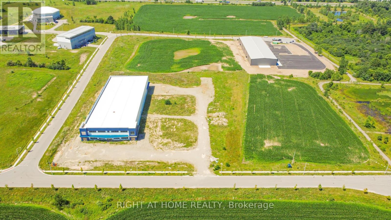 2479 Bonder Road, London South, Ontario  N6M 0E7 - Photo 3 - X12328598