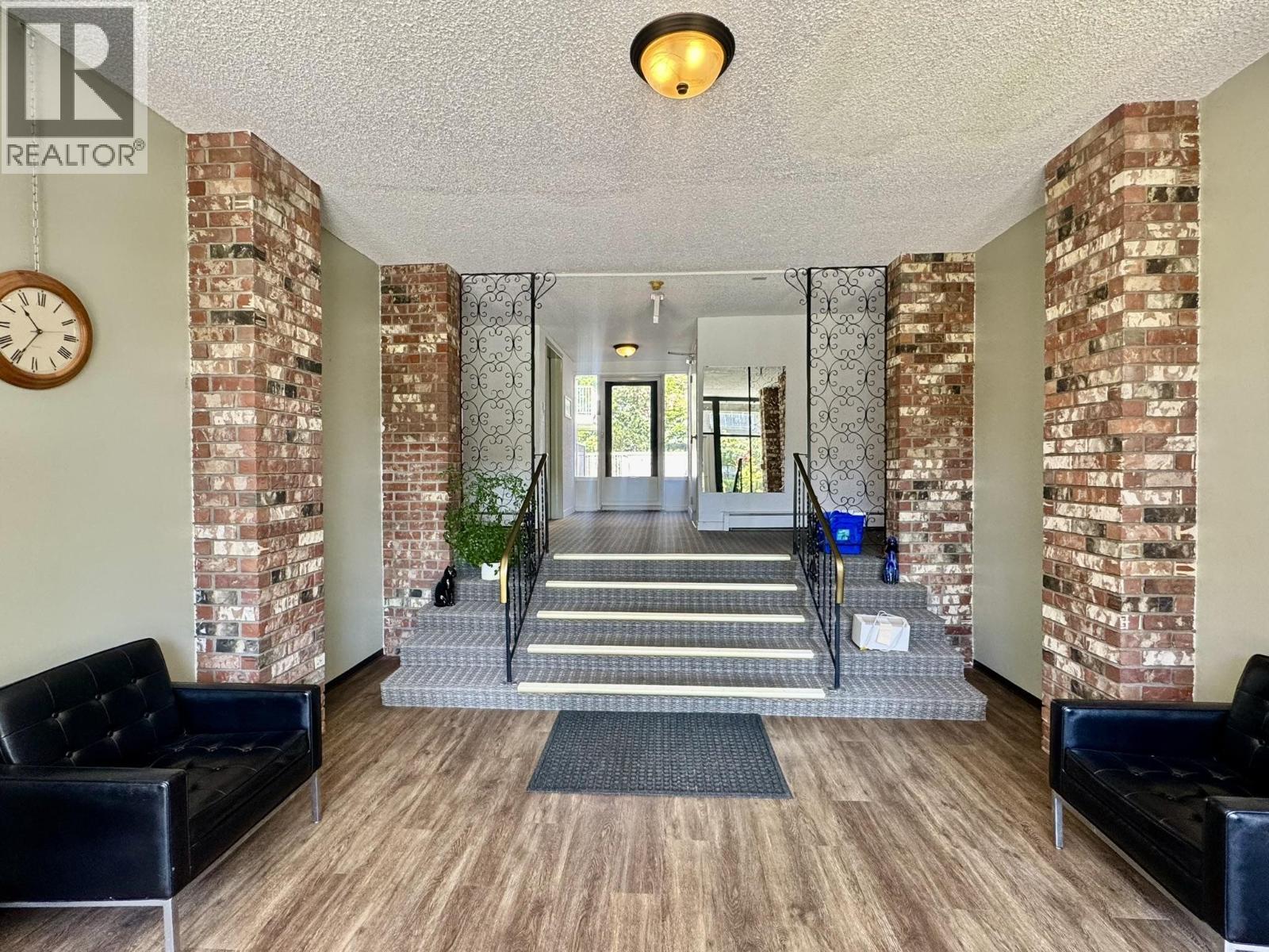 208 815 Fourth Avenue, New Westminster, British Columbia  V3M 1S8 - Photo 5 - R3034472
