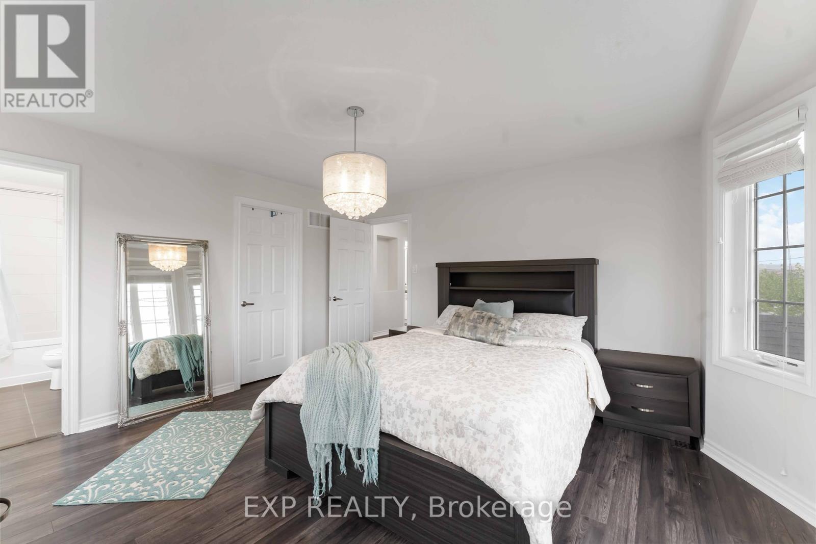 226 Par-La-Ville Circle, Ottawa, Ontario  K2S 0T6 - Photo 17 - X12328933