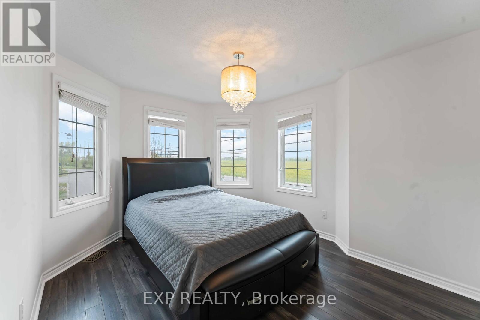 226 Par-La-Ville Circle, Ottawa, Ontario  K2S 0T6 - Photo 23 - X12328933