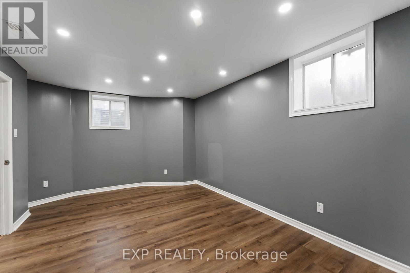 226 Par-La-Ville Circle, Ottawa, Ontario  K2S 0T6 - Photo 41 - X12328933
