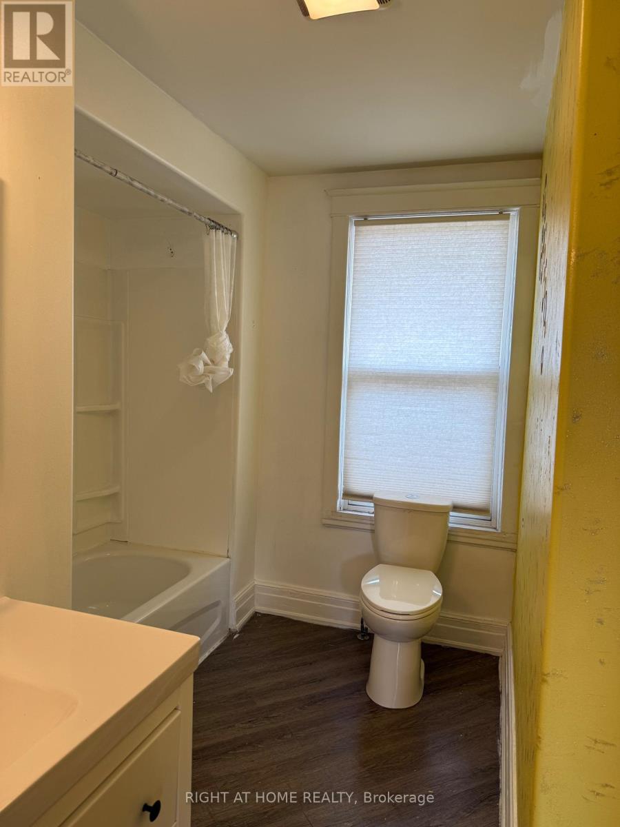 50 Somerset Avenue, Hamilton (Stipley), Ontario  L8L 2L5 - Photo 13 - X12328892