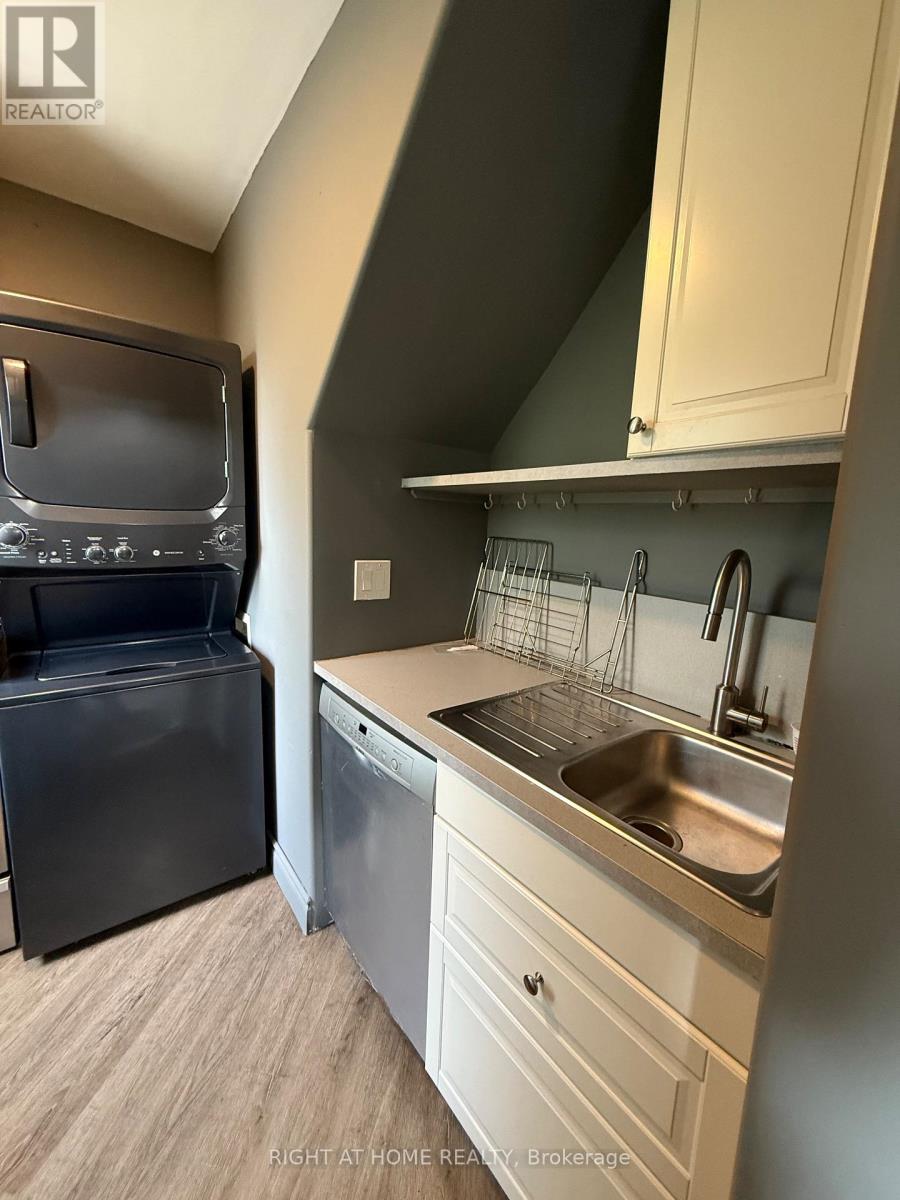 50 Somerset Avenue, Hamilton (Stipley), Ontario  L8L 2L5 - Photo 20 - X12328892