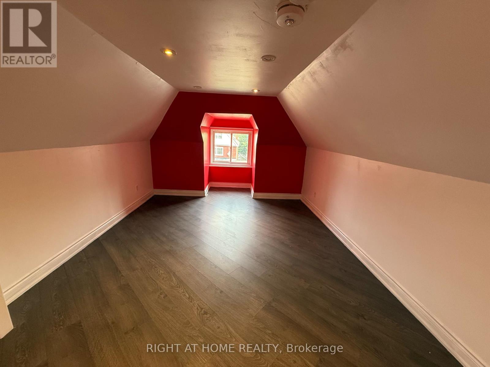 50 Somerset Avenue, Hamilton (Stipley), Ontario  L8L 2L5 - Photo 25 - X12328892