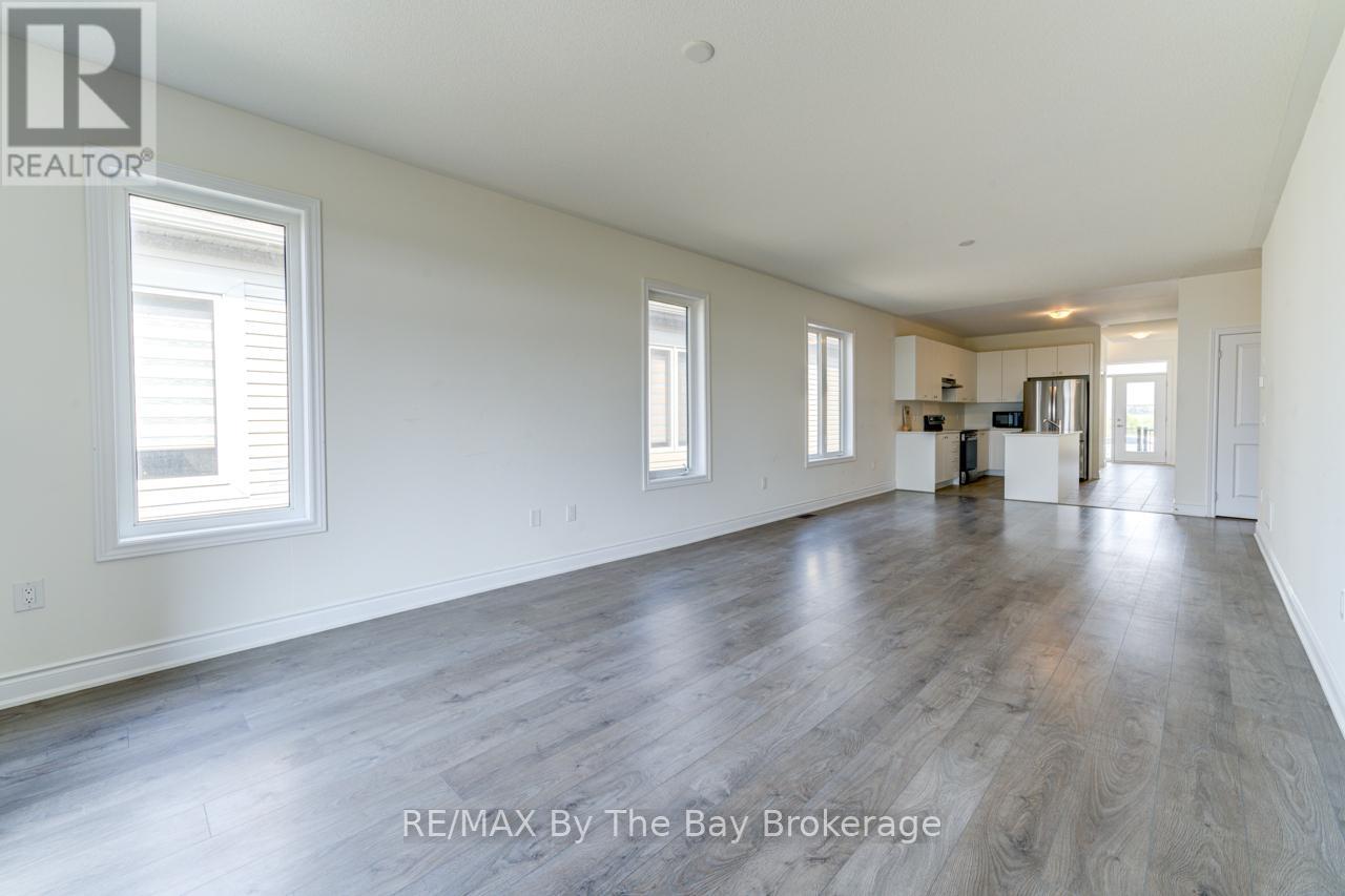 15 Union Boulevard, Wasaga Beach, Ontario  L9Z 0M6 - Photo 22 - S12328919