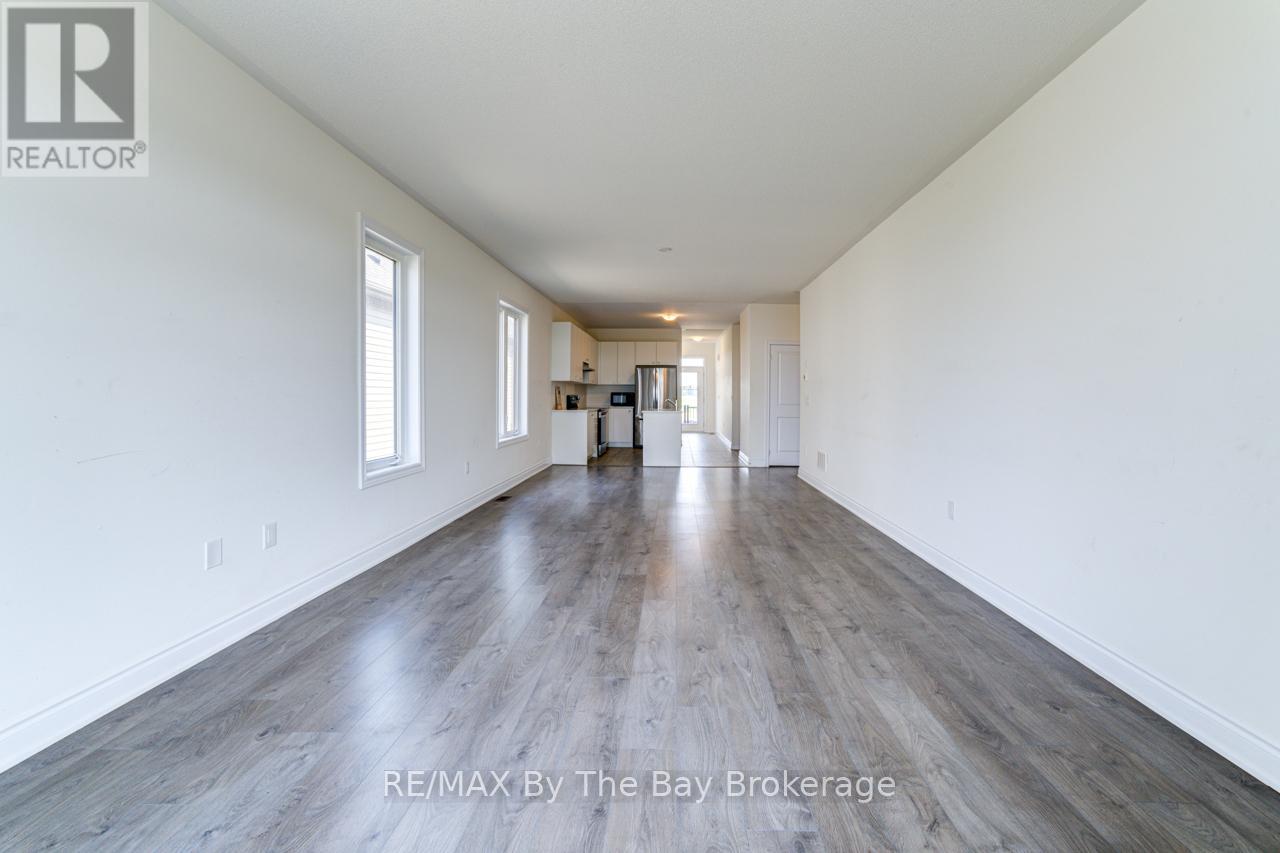 15 Union Boulevard, Wasaga Beach, Ontario  L9Z 0M6 - Photo 23 - S12328919