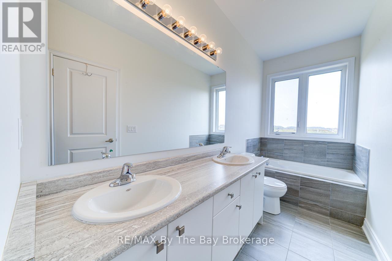 15 Union Boulevard, Wasaga Beach, Ontario  L9Z 0M6 - Photo 33 - S12328919