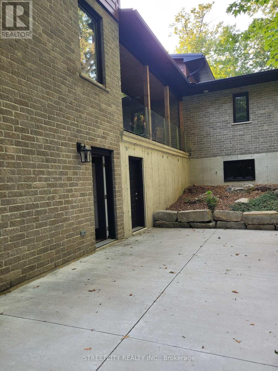 141 Baldwin Street, Tillsonburg, Ontario  N4G 2K4 - Photo 31 - X12328151