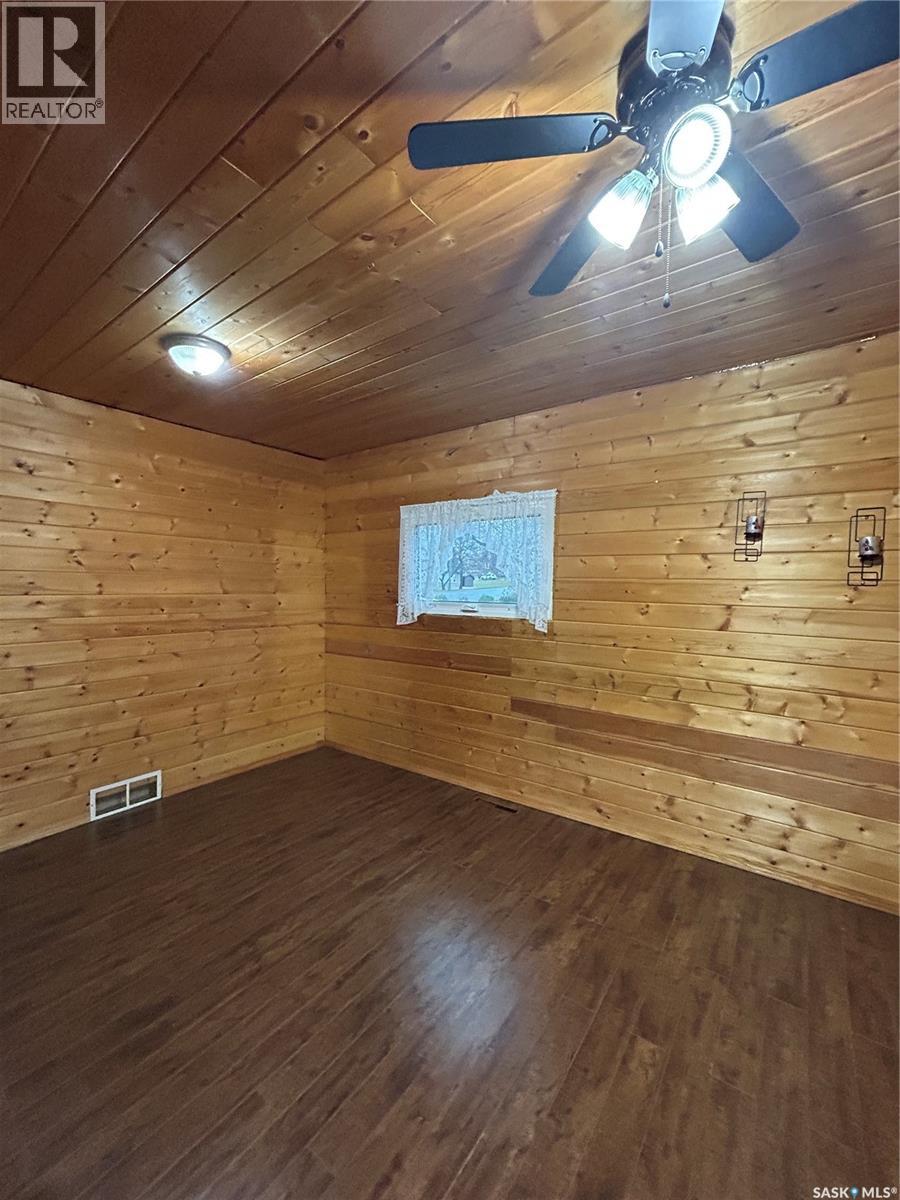203 Prouse Street, Kelvington, Saskatchewan  S0A 1W0 - Photo 5 - SK014889
