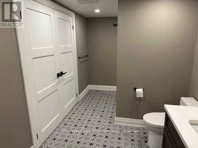 1 - 121 Prospect Street, Newmarket, Ontario  L3Y 3T7 - Photo 16 - N12328911
