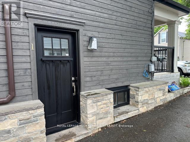 1 - 121 Prospect Street, Newmarket, Ontario  L3Y 3T7 - Photo 2 - N12328911