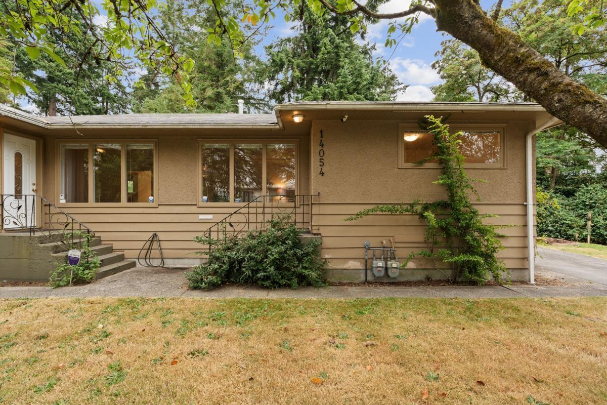 14054 Antrim Road, Surrey, British Columbia  V3R 5H7 - Photo 3 - R3034300