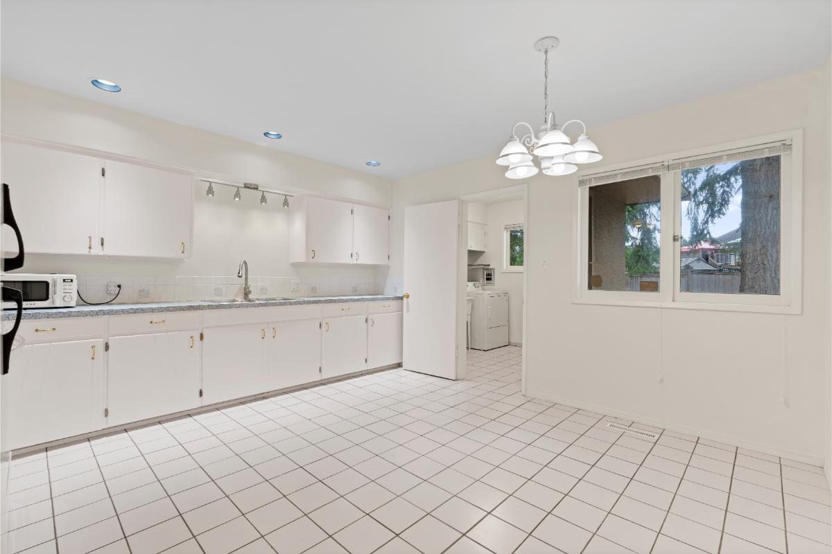14054 Antrim Road, Surrey, British Columbia  V3R 5H7 - Photo 22 - R3034300