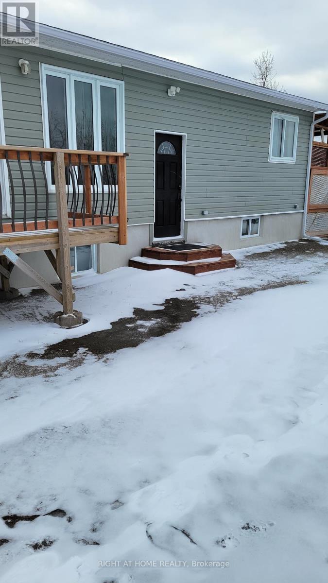 118 Kenogami Road, Greenstone, Ontario  P0T 2A0 - Photo 11 - X12328916