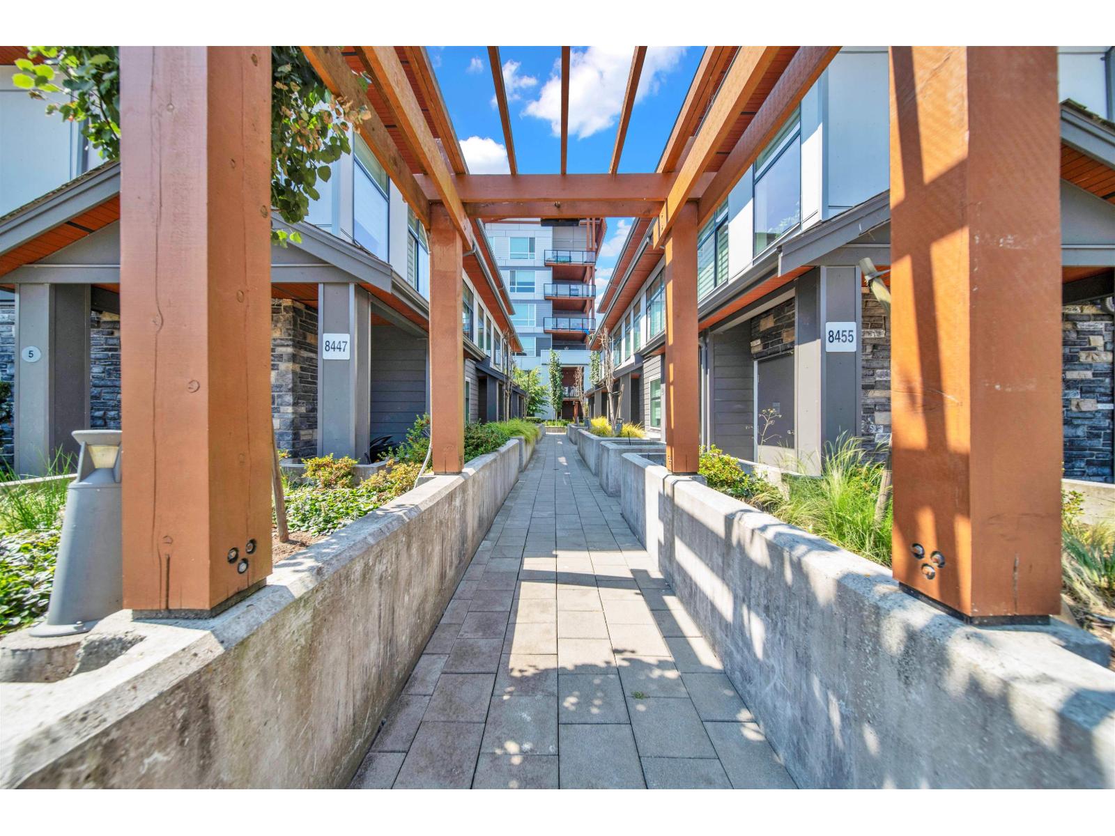 5 8447 115 Street, Delta, British Columbia V4C 5N7 - Photo 2 - R3033718