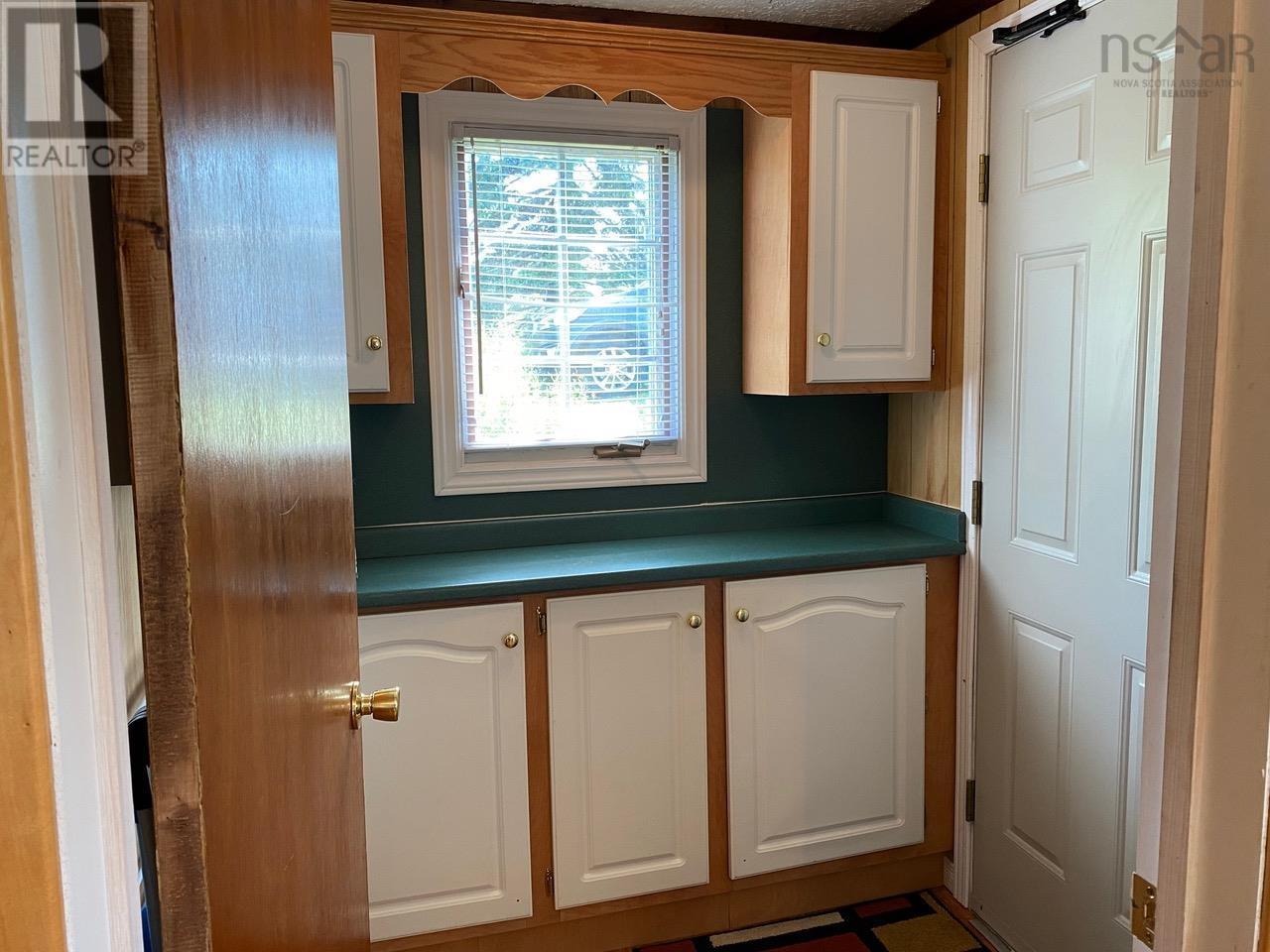 995 Fourchu Road,  Cape Breton Ns, Forchu, Nova Scotia  B1K 2E1 - Photo 10 - 202507035