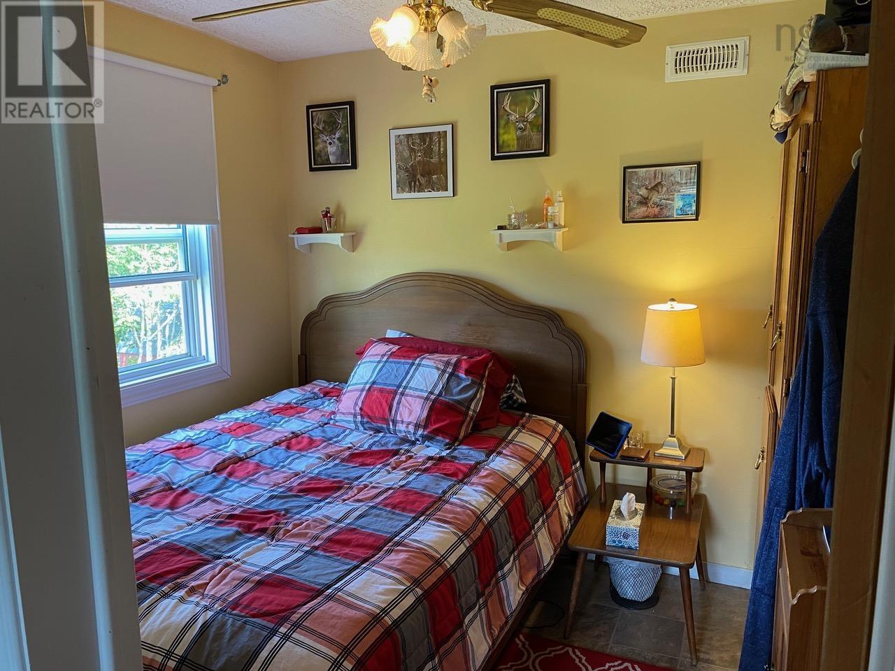 995 Fourchu Road,  Cape Breton Ns, Forchu, Nova Scotia  B1K 2E1 - Photo 16 - 202507035