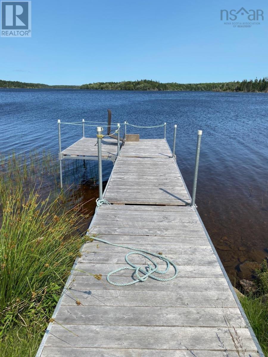 995 Fourchu Road,  Cape Breton Ns, Forchu, Nova Scotia  B1K 2E1 - Photo 6 - 202507035