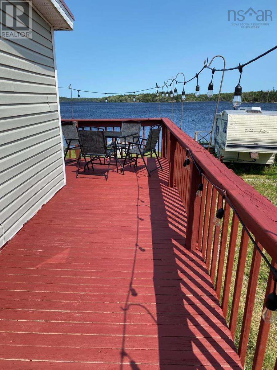 995 Fourchu Road,  Cape Breton Ns, Forchu, Nova Scotia  B1K 2E1 - Photo 8 - 202507035