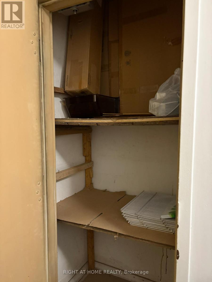 201 - 3460 Keele Street, Toronto, Ontario  M3J 1L9 - Photo 25 - W12328683