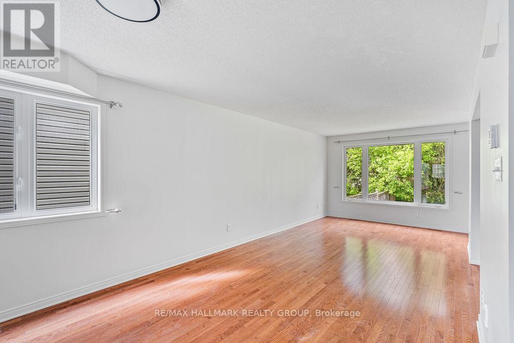 217 Vision Street, Ottawa, Ontario  K4M 0B5 - Photo 5 - X12328973