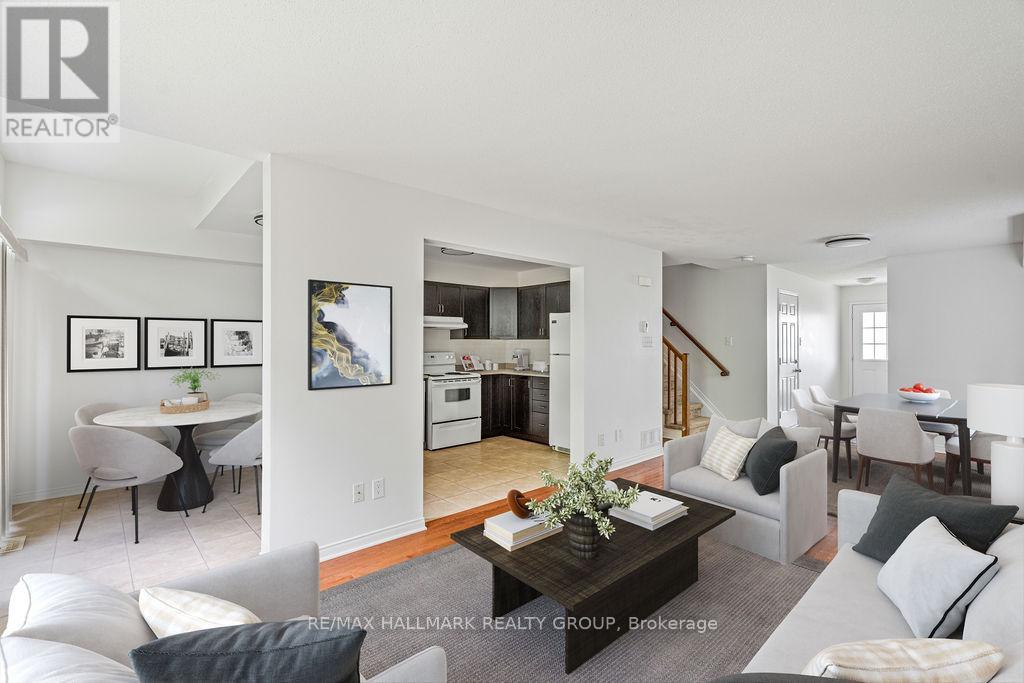 217 Vision Street, Ottawa, Ontario  K4M 0B5 - Photo 8 - X12328973