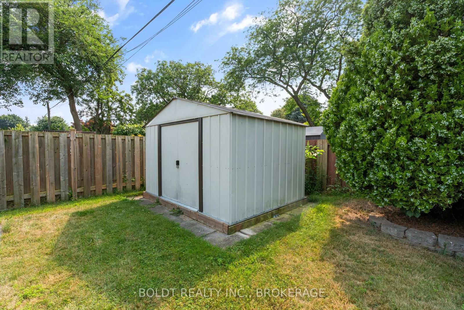 73 Dunkeld Avenue, St. Catharines, Ontario  L2M 4A8 - Photo 32 - X12329001