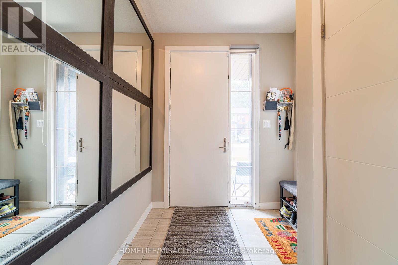 Property at 933 ROBERT FERRIE DRIVE image 5