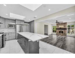 1988 140 Street, Surrey, Ca