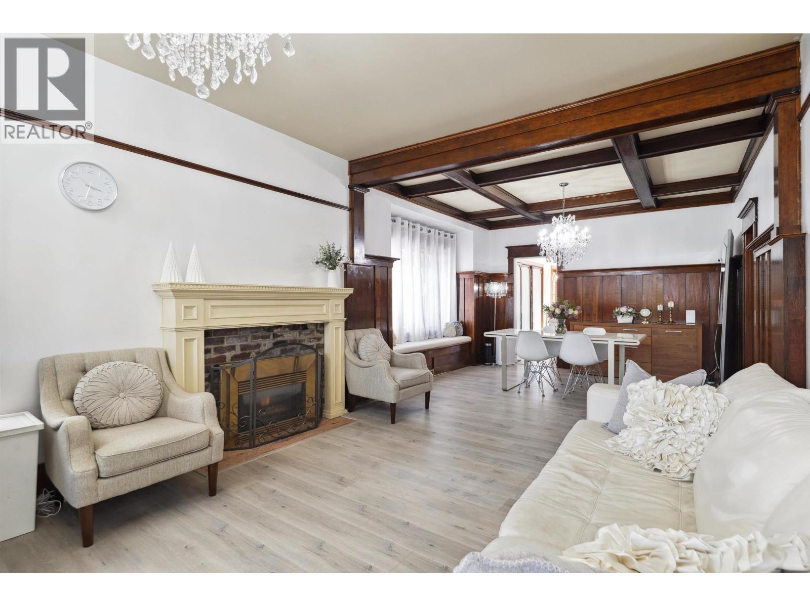 4190 W 11th Avenue, Vancouver, British Columbia  V6R 2L6 - Photo 4 - R3034508