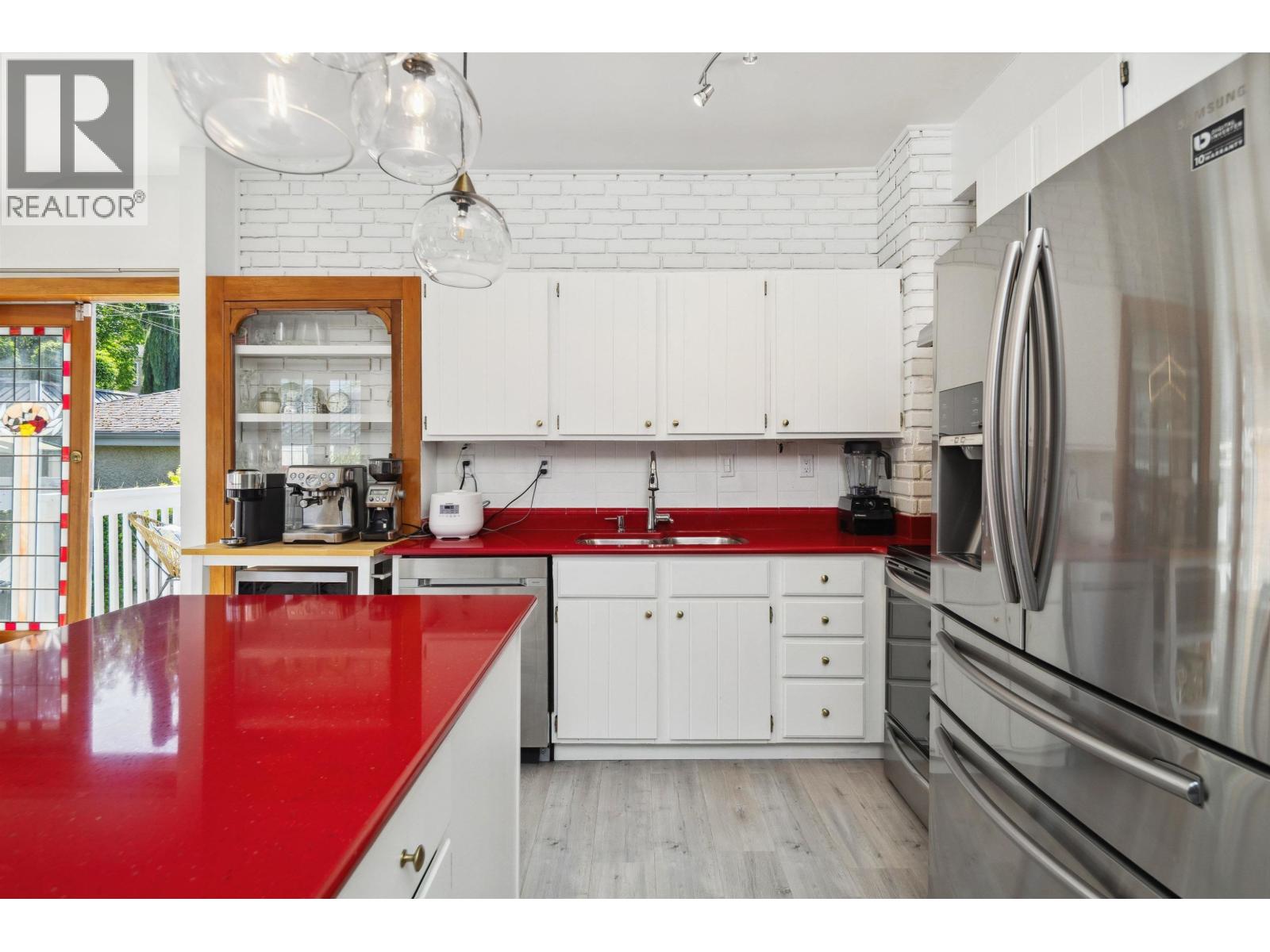 4190 W 11th Avenue, Vancouver, British Columbia  V6R 2L6 - Photo 10 - R3034508