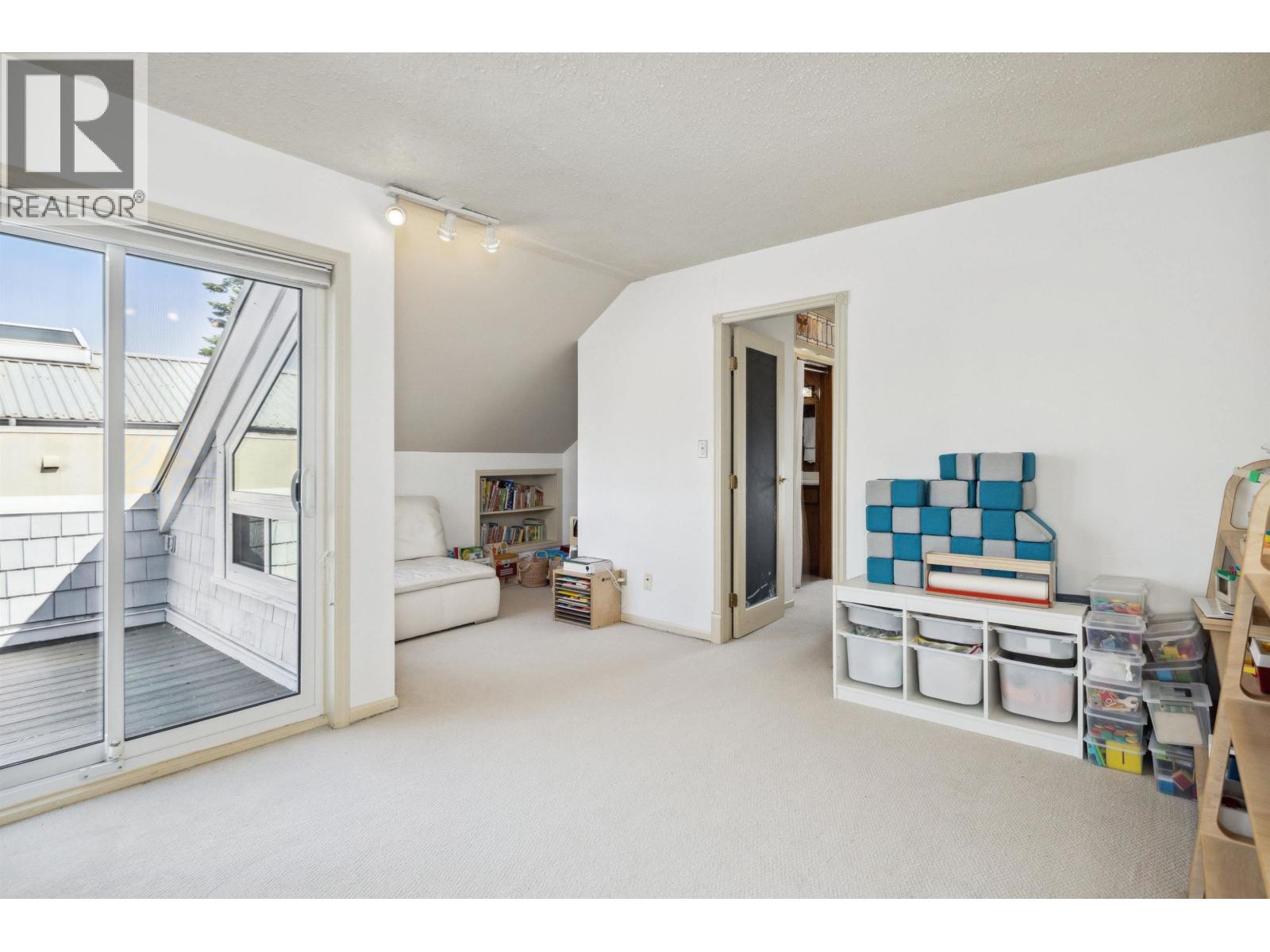 4190 W 11th Avenue, Vancouver, British Columbia  V6R 2L6 - Photo 16 - R3034508