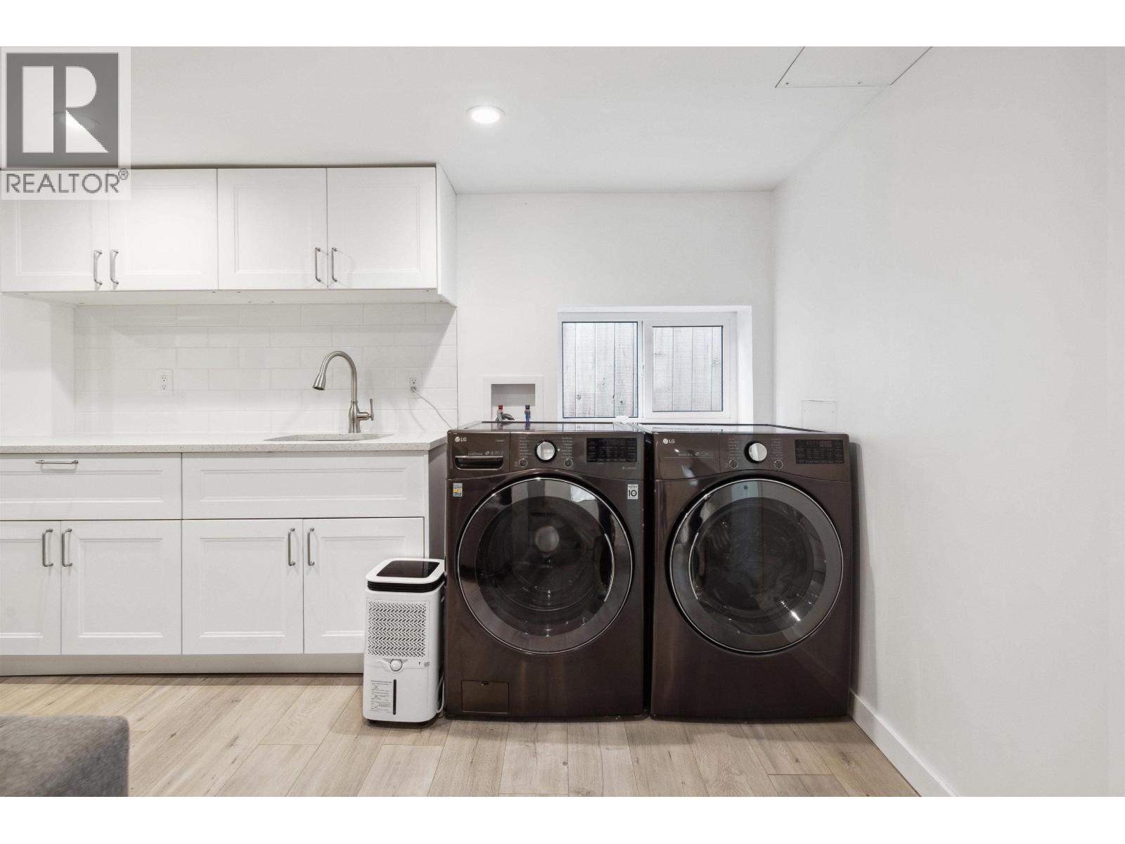 4190 W 11th Avenue, Vancouver, British Columbia  V6R 2L6 - Photo 33 - R3034508