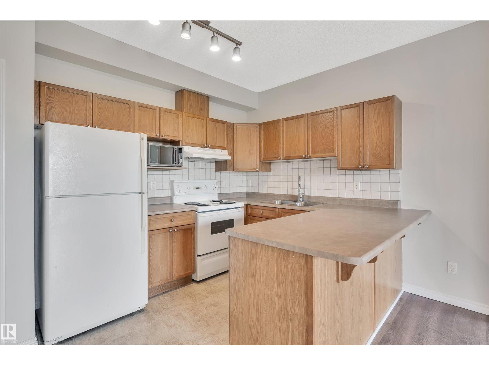 #308 10118 95 St Nw, Edmonton, Alberta  T5H 4R6 - Photo 4 - E4451520