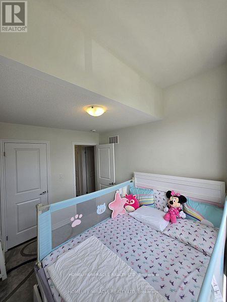 296 Okanagan Path, Oshawa, Ontario  L1H 0A7 - Photo 23 - E12328993
